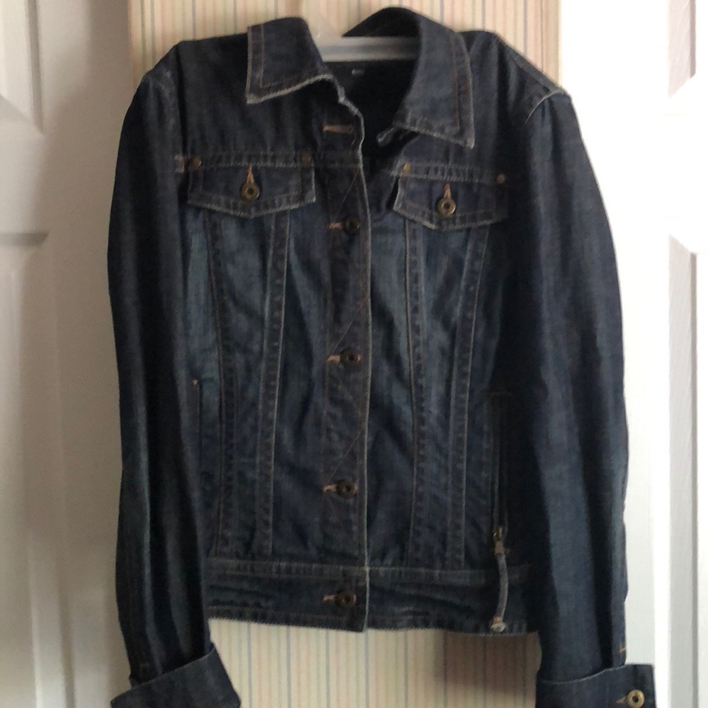 Women jean jacket